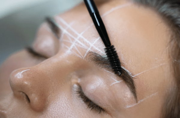 Diseño de cejas para una mirada siempre perfecta. Visagismo, Lifting de pestañas...